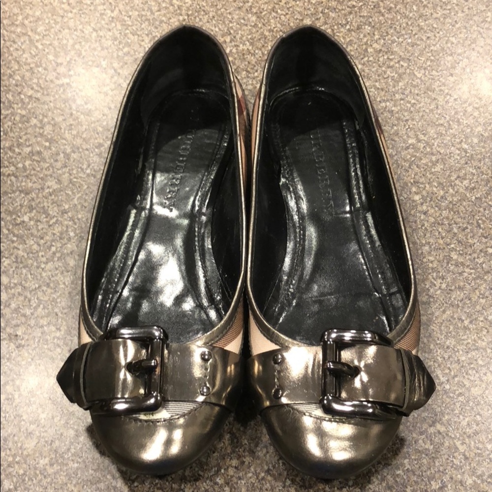 SALE🌻 100% Burberry Ballerina Flats